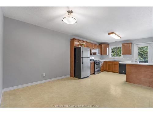 219 Greenfield Lane, Chatham, ON 