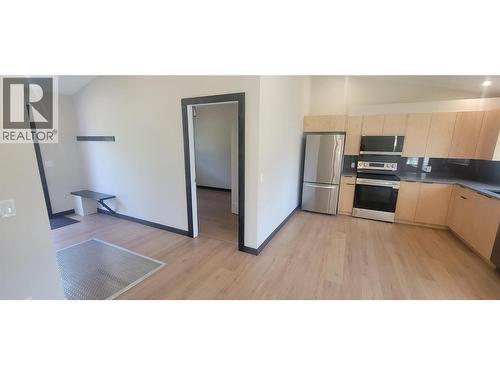 611 Casley Court Unit# 3, New Denver, BC - Indoor Photo Showing Kitchen