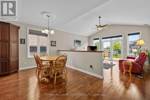 Open concept - 2552 Denure Drive, Peterborough (Monaghan Ward 2), ON - Indoor Photo Showing Dining Room
