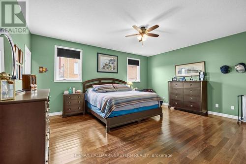 Primary bedroom - 2552 Denure Drive, Peterborough (Monaghan Ward 2), ON - Indoor Photo Showing Bedroom