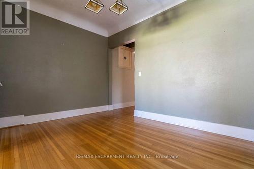 121 Eastbourne Avenue, Hamilton, ON - Indoor Photo Showing Other Room