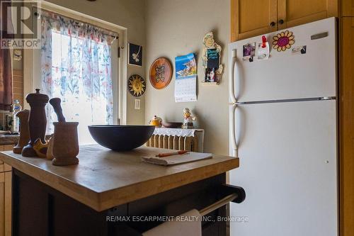 121 Eastbourne Avenue, Hamilton, ON - Indoor
