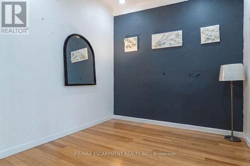 121 Eastbourne Avenue, Hamilton, ON - Indoor Photo Showing Other Room