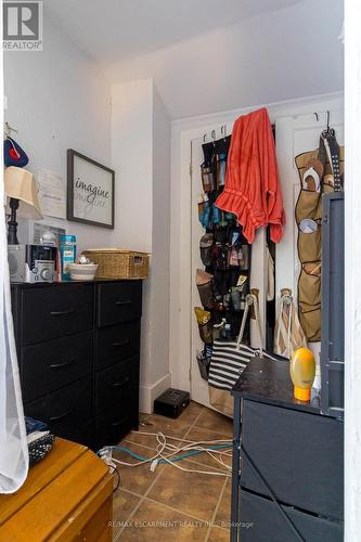 121 Eastbourne Avenue, Hamilton, ON - Indoor Photo Showing Other Room