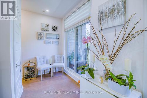 63 - 27 Eldora Avenue, Toronto, ON - Indoor Photo Showing Other Room
