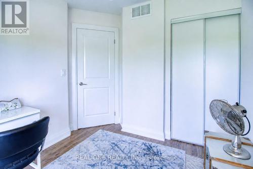 63 - 27 Eldora Avenue, Toronto, ON - Indoor Photo Showing Other Room