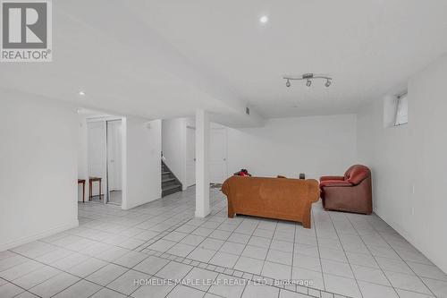 888 Paisley Road, Guelph, ON - Indoor Photo Showing Other Room