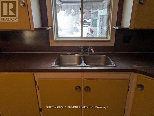 663 County Rd 15, Prince Edward County, ON - Indoor Photo Showing Kitchen With Double Sink