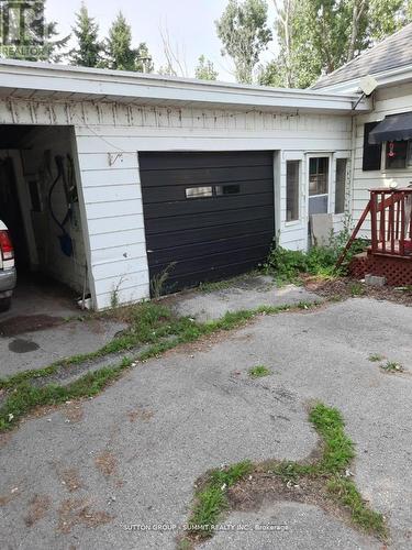 663 County Rd 15, Prince Edward County, ON - Outdoor