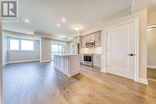 220 - 1105 Leger Way, Milton, ON - Indoor Photo Showing Kitchen