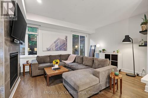 304 Riverdale Avenue, Ottawa, ON - Indoor Photo Showing Living Room With Fireplace