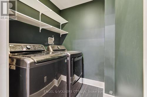 304 Riverdale Avenue, Ottawa, ON - Indoor Photo Showing Laundry Room