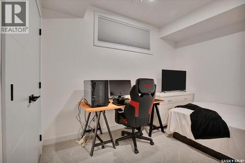 411 Dagnone Terrace, Saskatoon, SK - Indoor Photo Showing Office