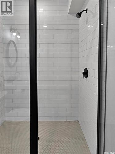 411 Dagnone Terrace, Saskatoon, SK - Indoor Photo Showing Bathroom