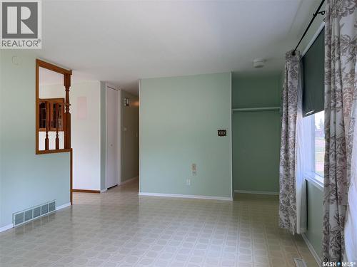 404 7Th Street E, Wynyard, SK - Indoor Photo Showing Other Room