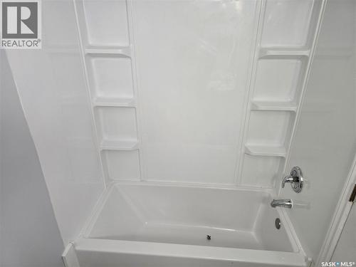 1125 Mctavish Street, Regina, SK - Indoor Photo Showing Bathroom