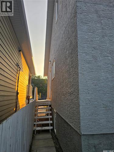 1125 Mctavish Street, Regina, SK - Outdoor