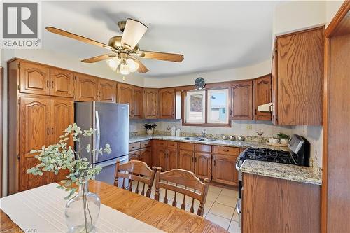 18 Marcel Place, Hamilton, ON - Indoor