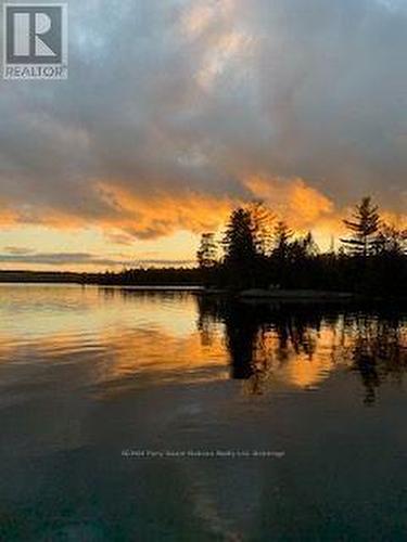 3 Robinson Road, Magnetawan (Ahmic Harbour), ON - Outdoor With Body Of Water With View