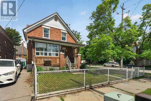2 Herlan Avenue, Kitchener, ON - Outdoor
