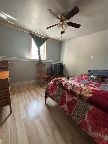 130 First Street, Baldur, MB - Indoor Photo Showing Bedroom