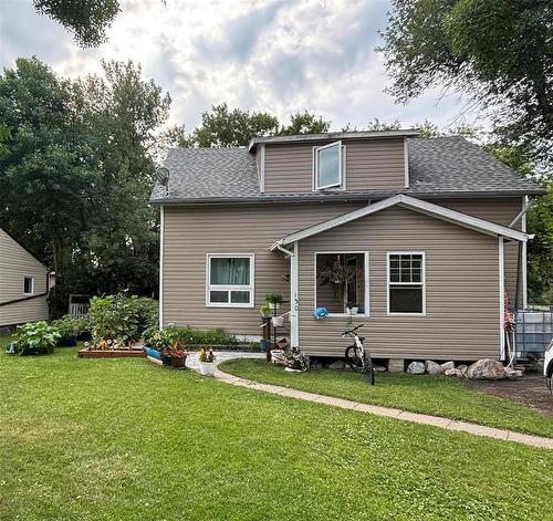 130 First Street, Baldur, MB - Outdoor