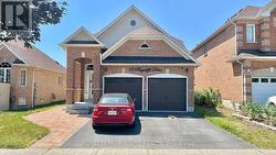 88 BAYCLIFFE DRIVE Whitby, ON L1P 1W4