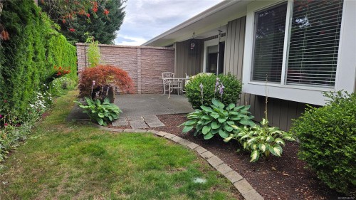 #129-1919 St. Andrews Pl, Courtenay, BC 
