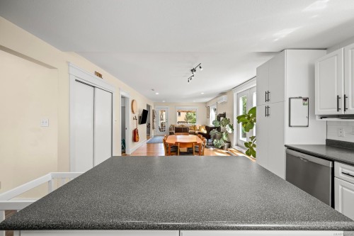 3220 Sutton Rd, Cumberland, BC 