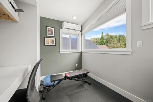 3220 Sutton Rd, Cumberland, BC 