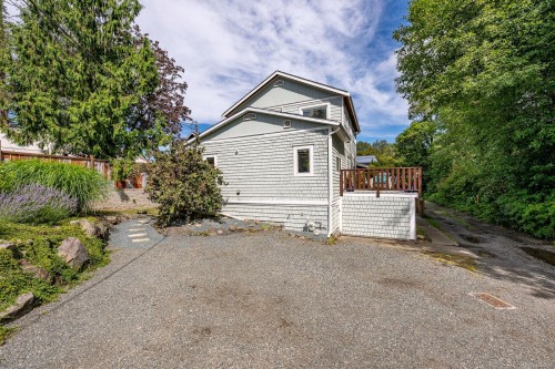 3220 Sutton Rd, Cumberland, BC 