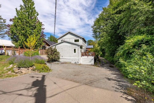 3220 Sutton Rd, Cumberland, BC 