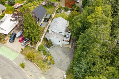 3220 Sutton Rd, Cumberland, BC 