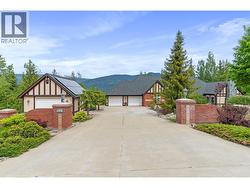 5121 IVY Road Eagle Bay, BC V0E 1T0