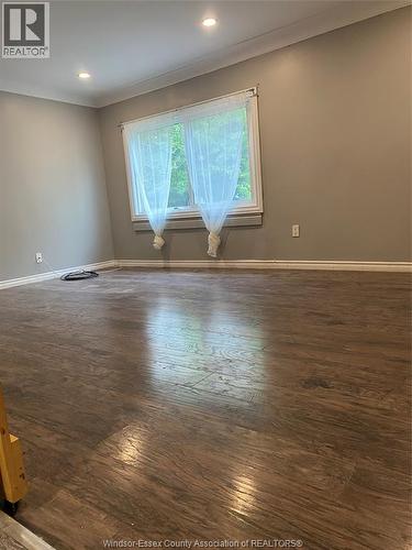 1115 Marion, Windsor, ON - Indoor Photo Showing Other Room