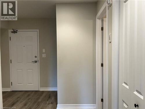 992 Windham Centre Road Unit# 1, Windham Centre, ON - Indoor Photo Showing Other Room