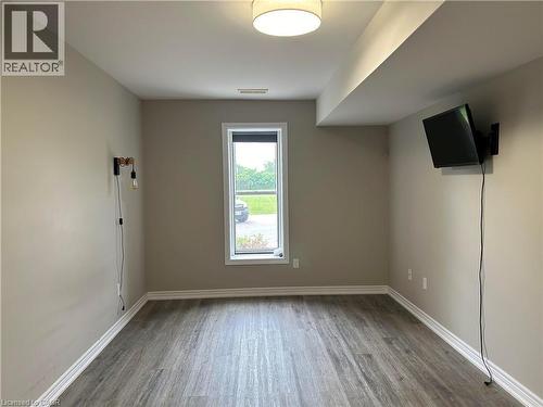 992 Windham Centre Road Unit# 1, Windham Centre, ON - Indoor Photo Showing Other Room