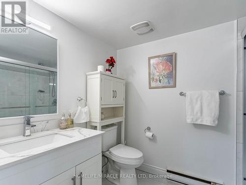 124 - 180 Mississauga Valley Boulevard, Mississauga, ON - Indoor Photo Showing Bathroom