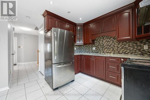 8 Lansbury Drive, Toronto, ON - Indoor Photo Showing Kitchen