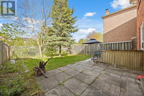 8 Lansbury Drive, Toronto, ON - Outdoor