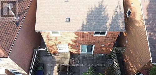 8 Lansbury Drive, Toronto, ON - 