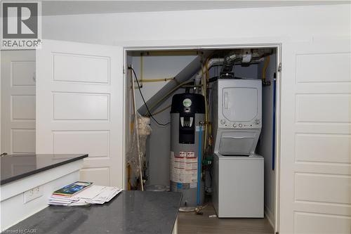 190 Century Hill Drive Unit# A5, Kitchener, ON - Indoor Photo Showing Laundry Room