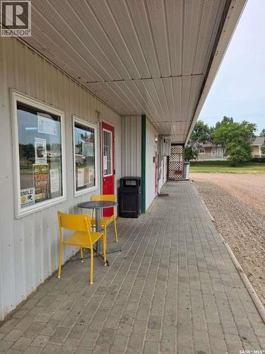 925 5Th Avenue W, Shaunavon, SK 