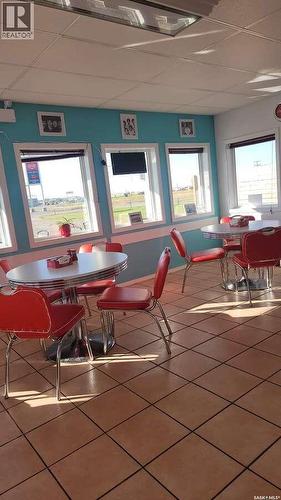925 5Th Avenue W, Shaunavon, SK 