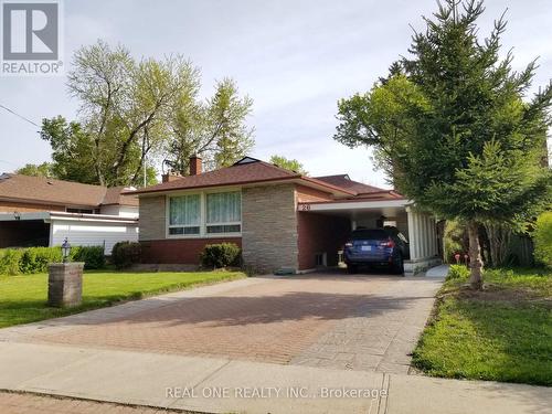 Driveway 1 - 26 Applefield Drive, Toronto, ON - Outdoor