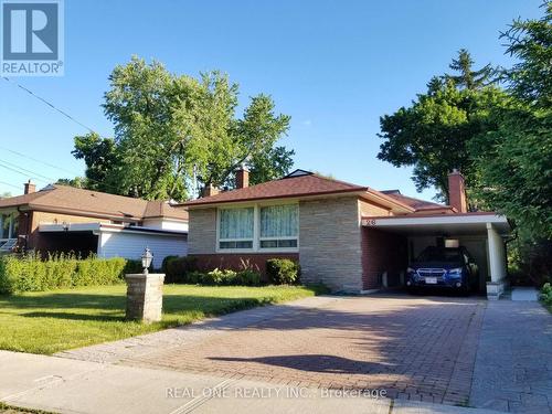 Driveway 2 - 26 Applefield Drive, Toronto, ON - Outdoor