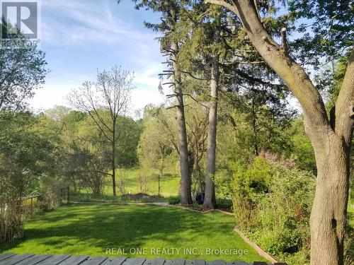Back Yard 3 - 26 Applefield Drive, Toronto, ON - Outdoor With View