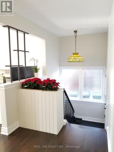 Foyer 2 - 26 Applefield Drive, Toronto, ON - Indoor
