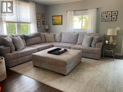26 Brigden Road, Sombra, ON - Indoor Photo Showing Living Room
