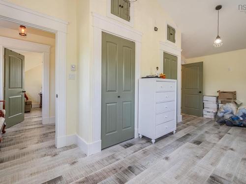 1013 Fall Brook Road, Mcphersons Mills, NS - Indoor